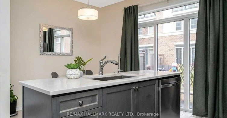 3-636 Evans Avenue, Toronto, ON, M8W 0A8 - 11