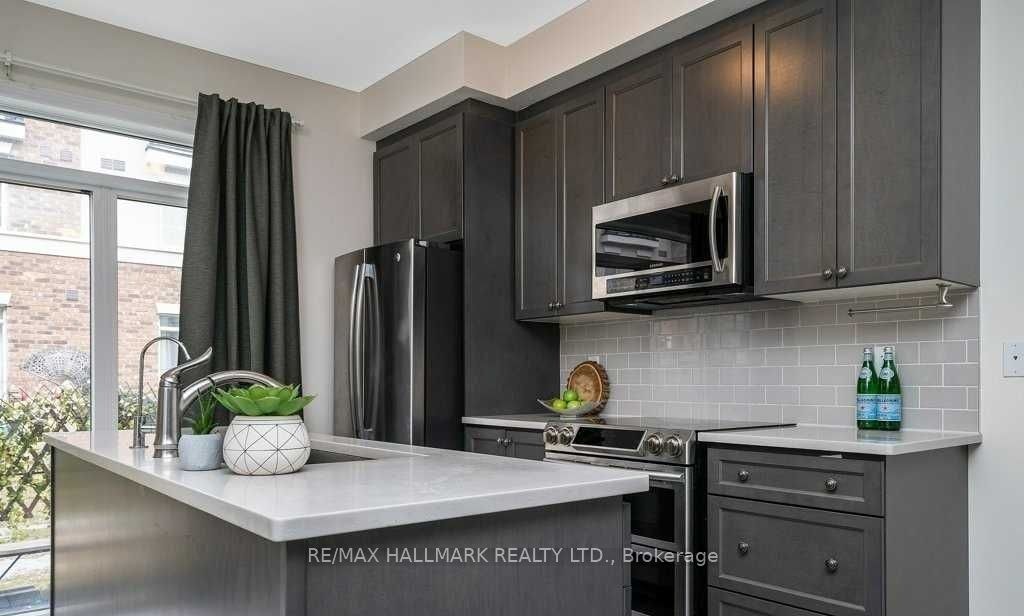 3-636 Evans Avenue, Toronto, ON, M8W 0A8 - 10
