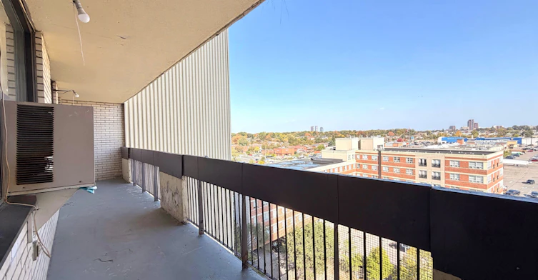 1007-1455 Lawrence Avenue W, Toronto, ON, M6L 1B1 - 10