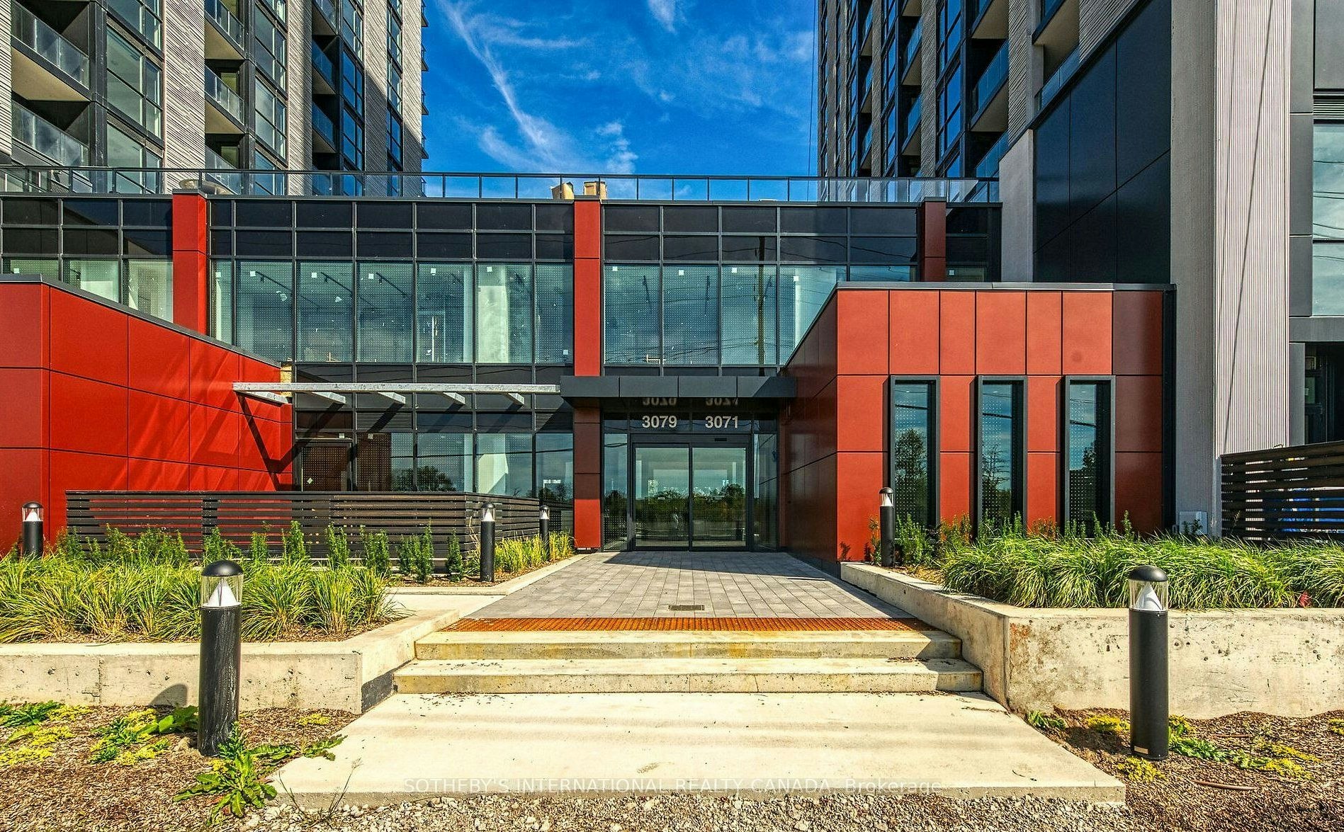 1005-3079 Trafalgar Road, Oakville, ON, L6H 8C5 - 2