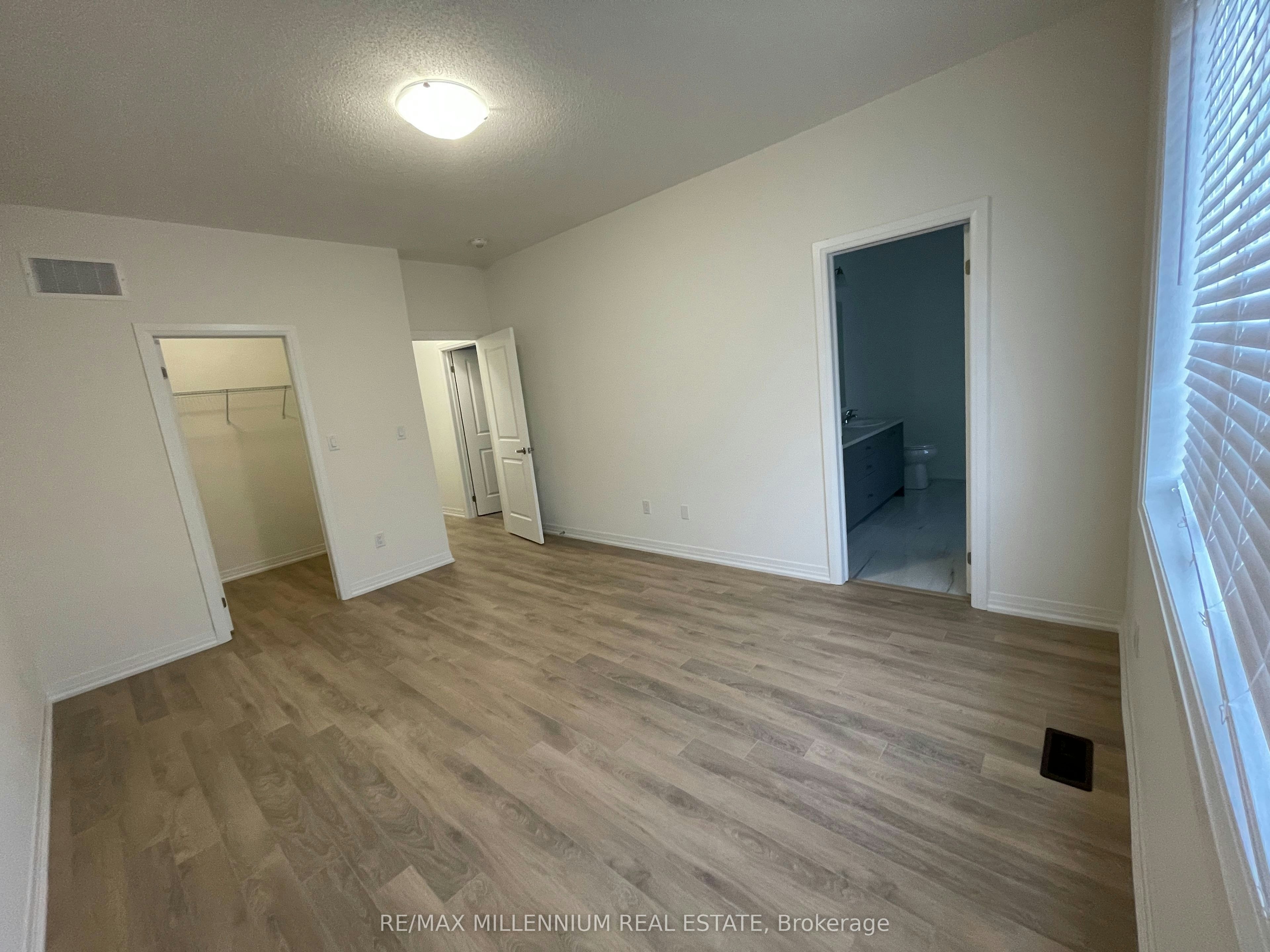 13 Haydrop Road, Brampton, ON, L6P 4P2 - 9