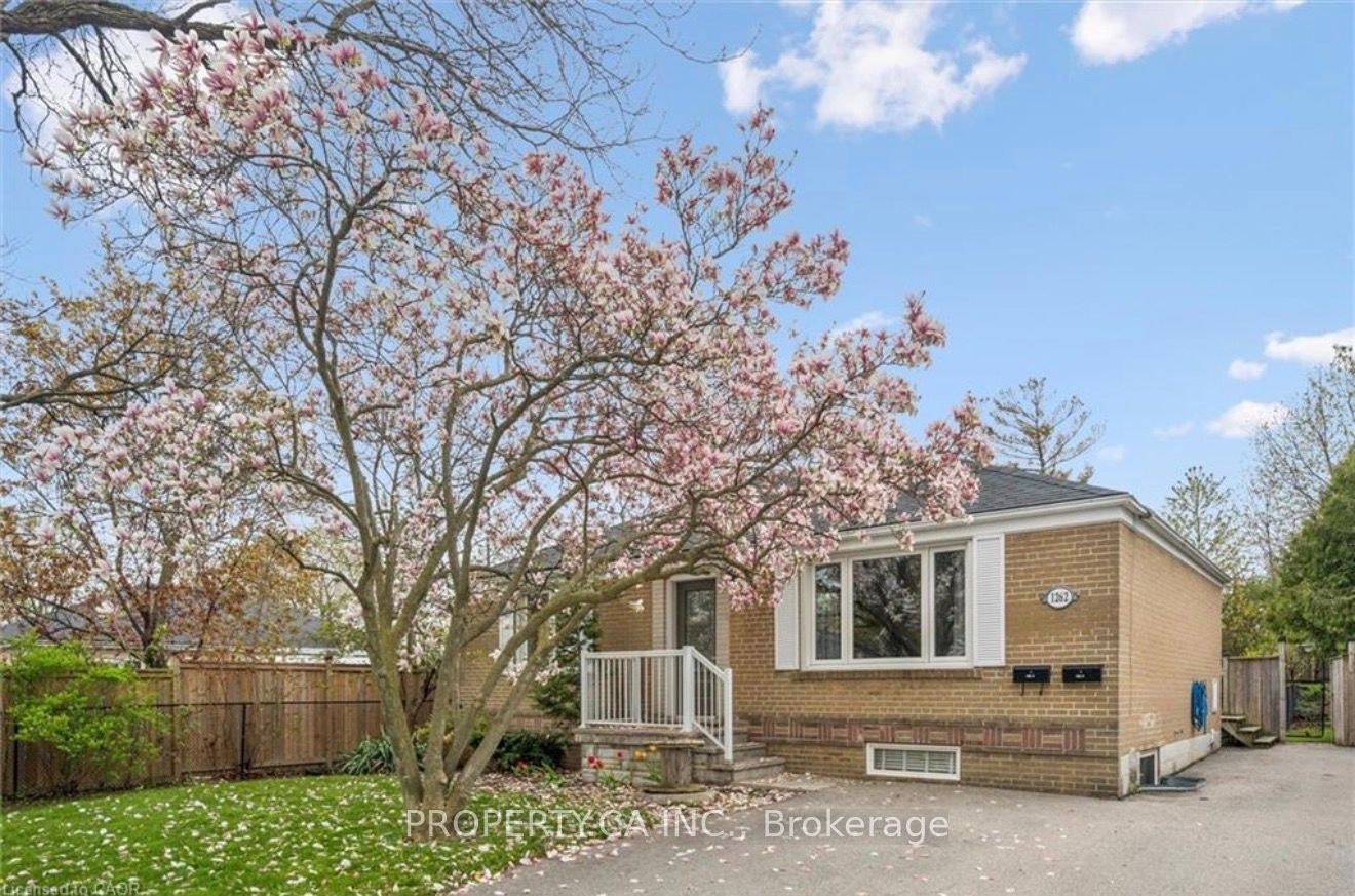 2-1262 Homewood Drive, Burlington, ON, L7P 2M6