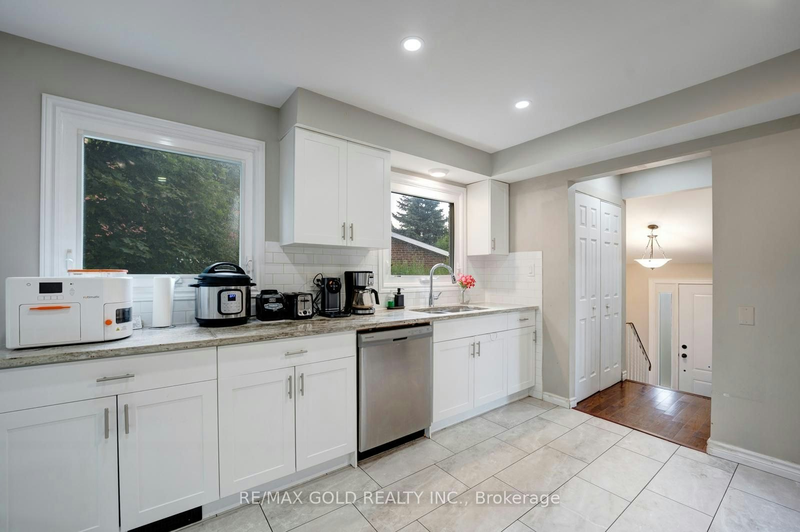 2848 Bucklepost Crescent, Mississauga, ON, L5N 1X5 - 10