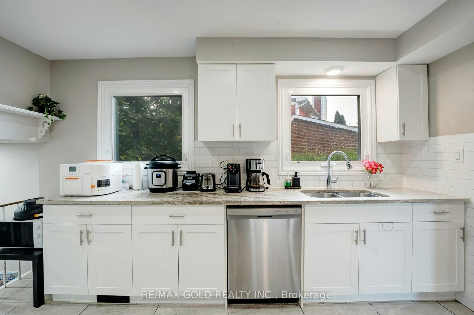 2848 Bucklepost Crescent, Mississauga, ON, L5N 1X5 - 8