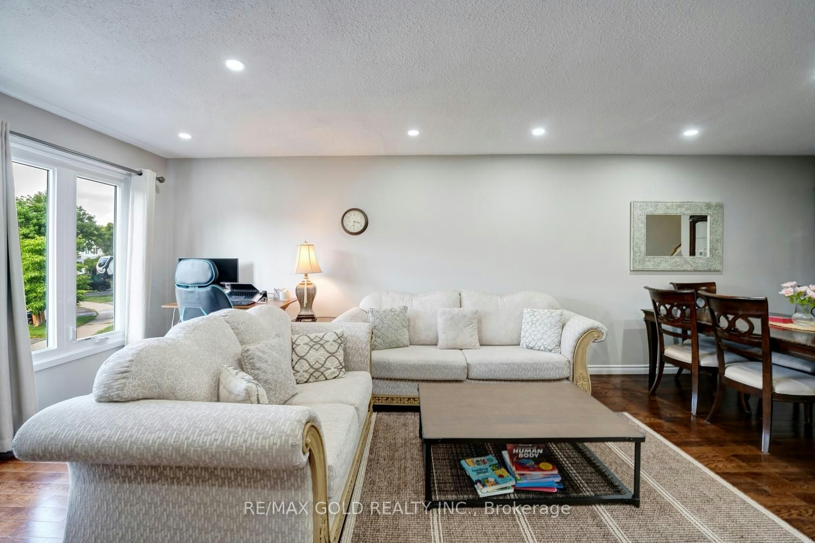 2848 Bucklepost Crescent, Mississauga, ON, L5N 1X5 - 4