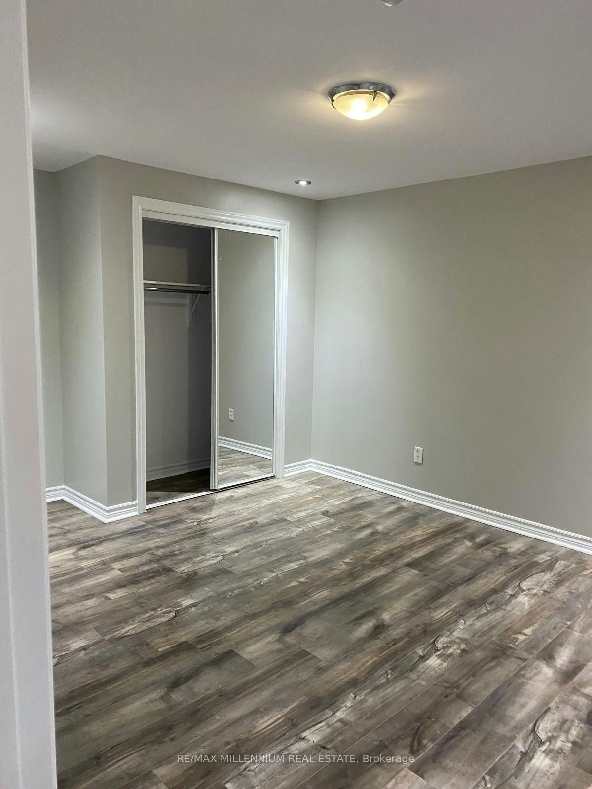 35 Southlake Boulevard, Brampton, ON, L6V 4P4 - 4