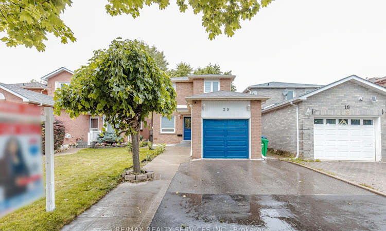20 Murdoch Drive
