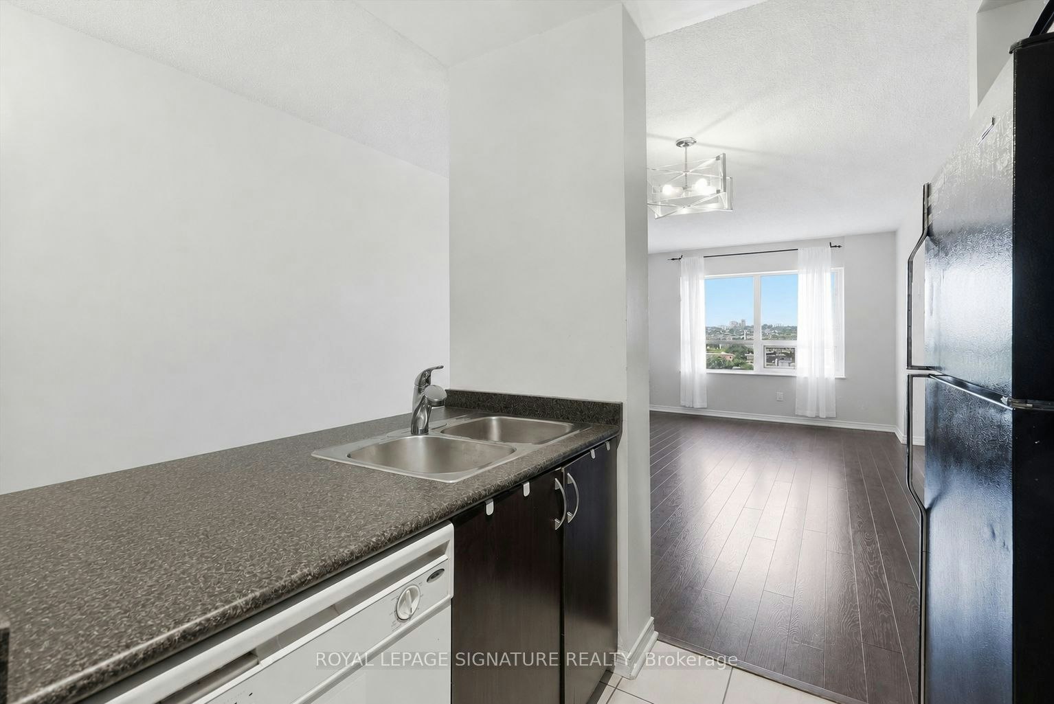 1319-60 Heintzman Street, Toronto, ON, M6P 5A1 - 15