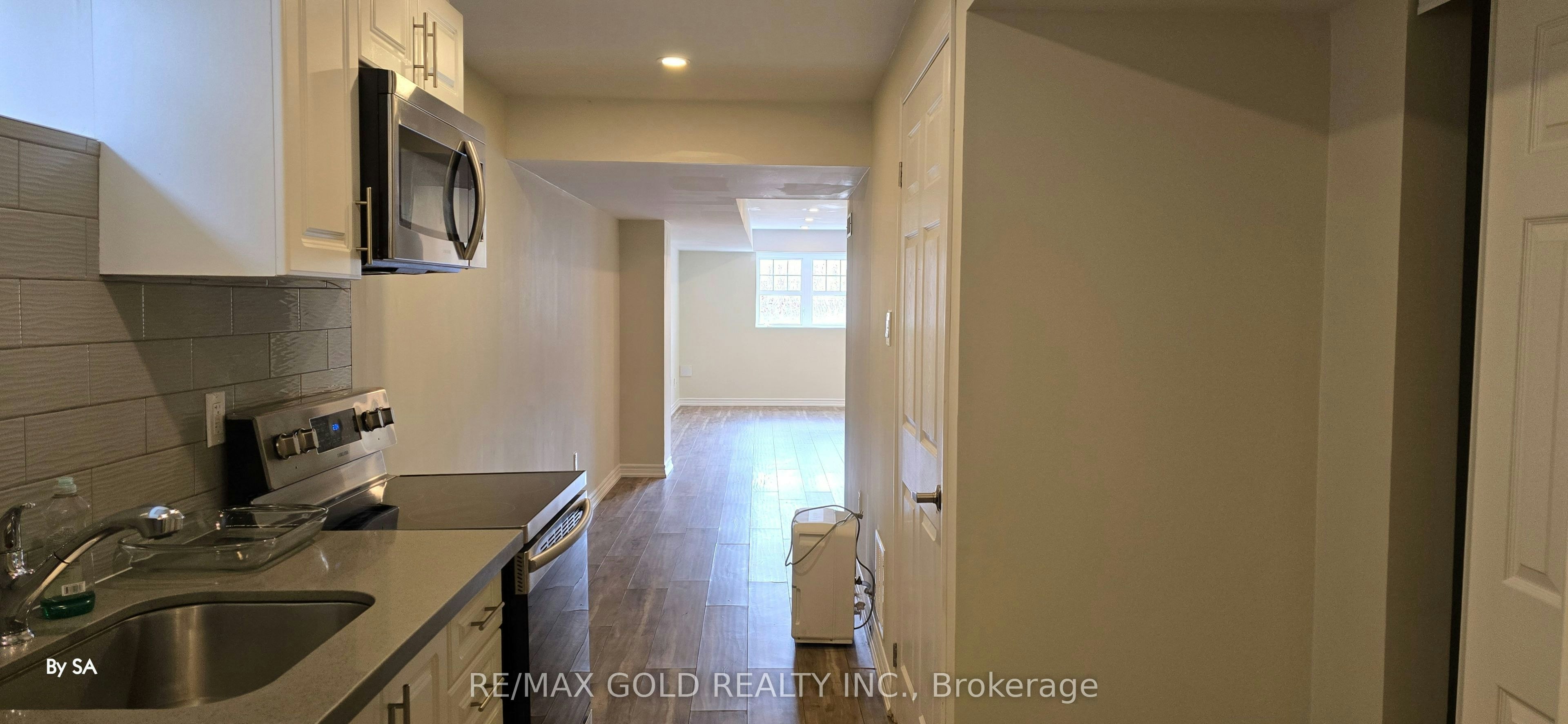 1226 Duignan (Lower) Crescent, Milton, ON, L9E 1C2 - 14