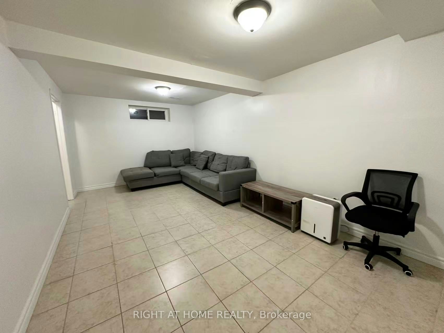 Lower-4125 Bishopstoke Lane, Mississauga, ON, L4Z 1J1 - 4