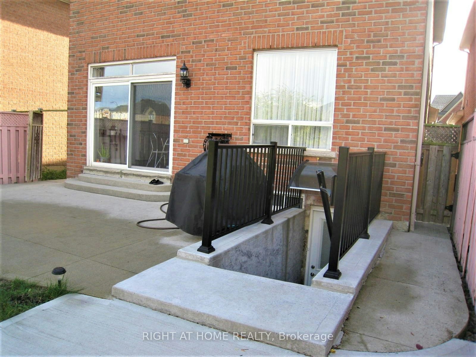 Basement-4757 Glasshill Grove, Mississauga, ON, L5M 7R5 - 2