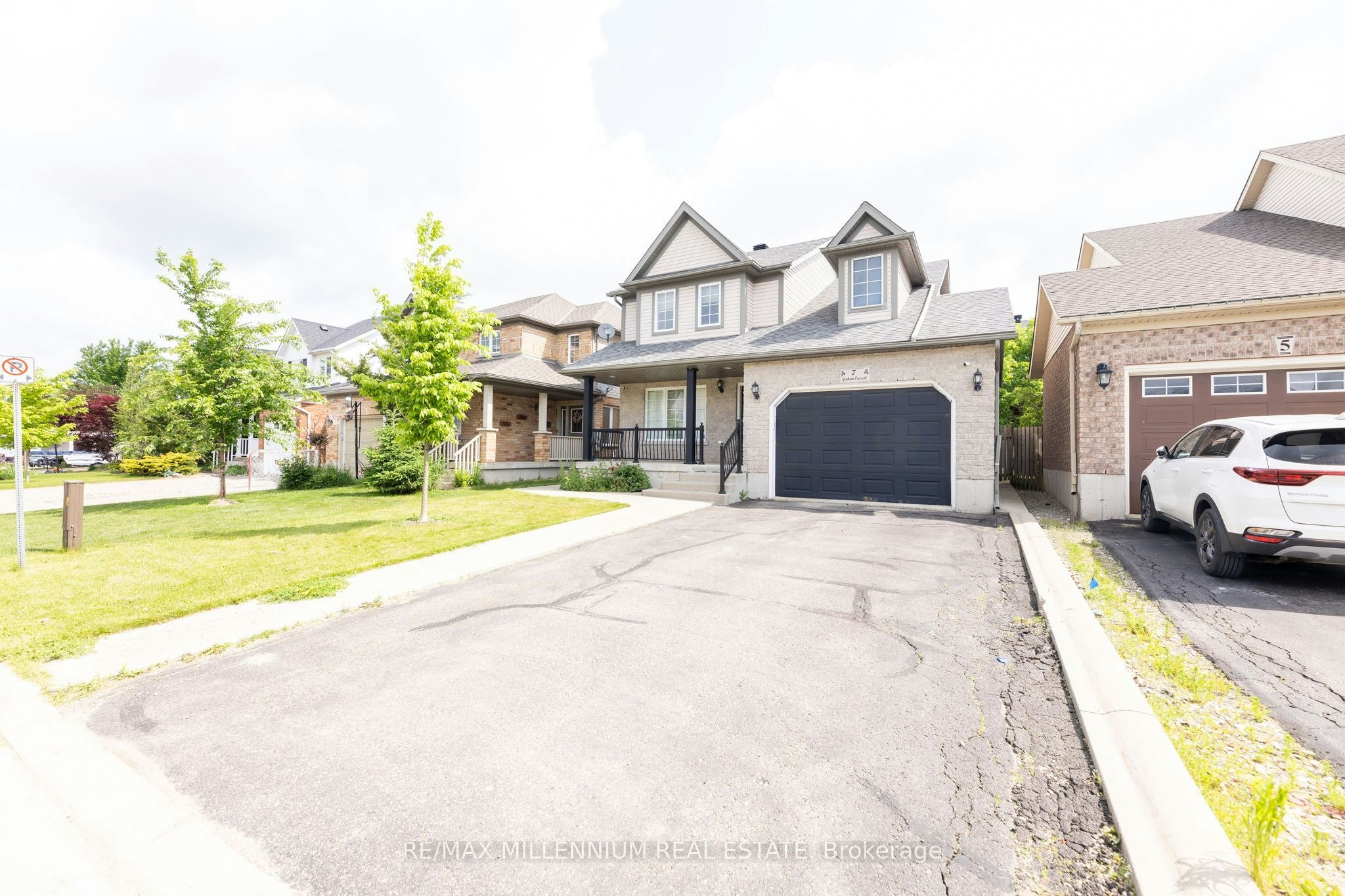 7 Graham Crescent, Orangeville, ON, L9W 5J4