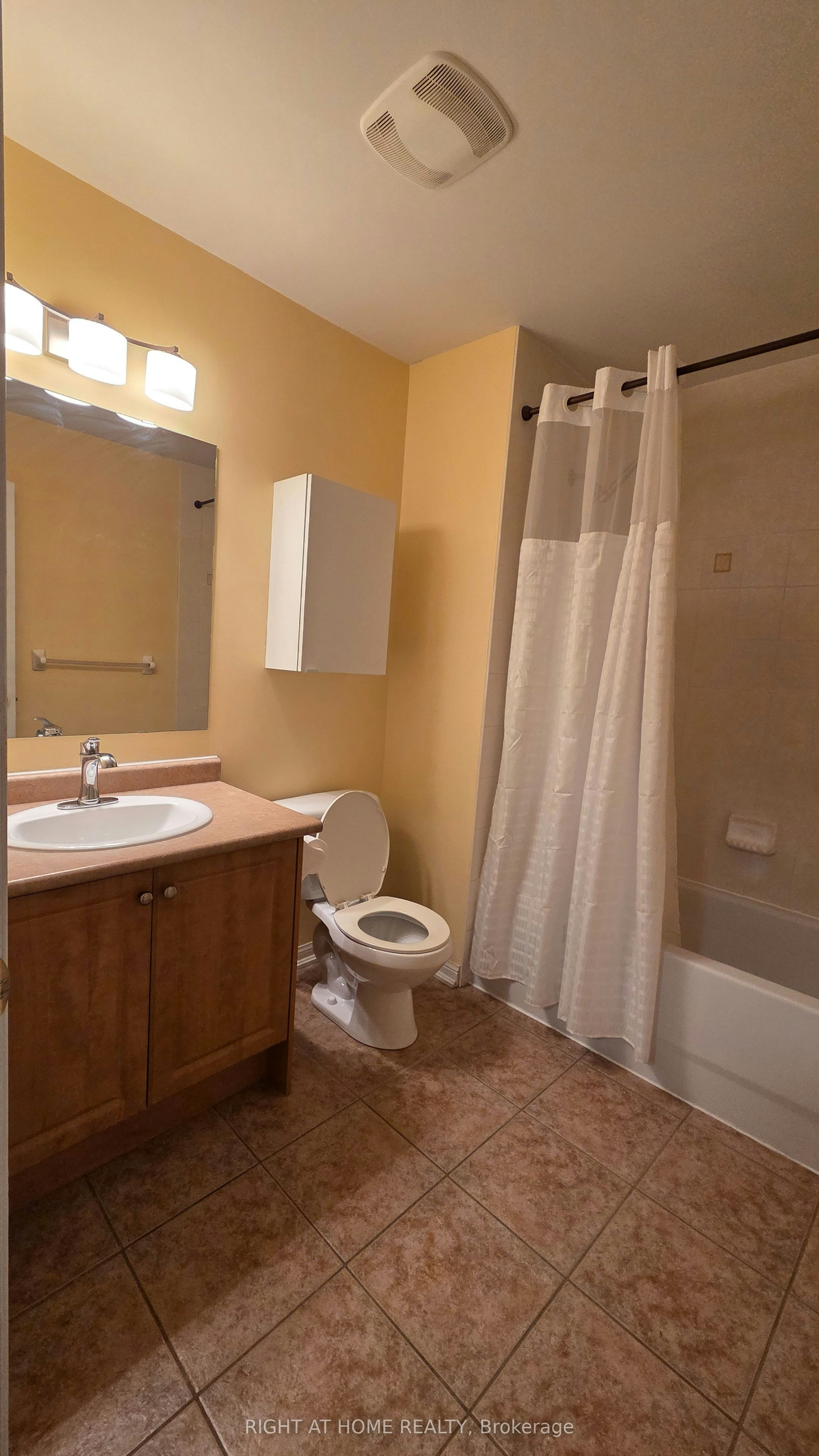114-620 Ferguson Drive, Milton, ON, L9T 0M6 - 7