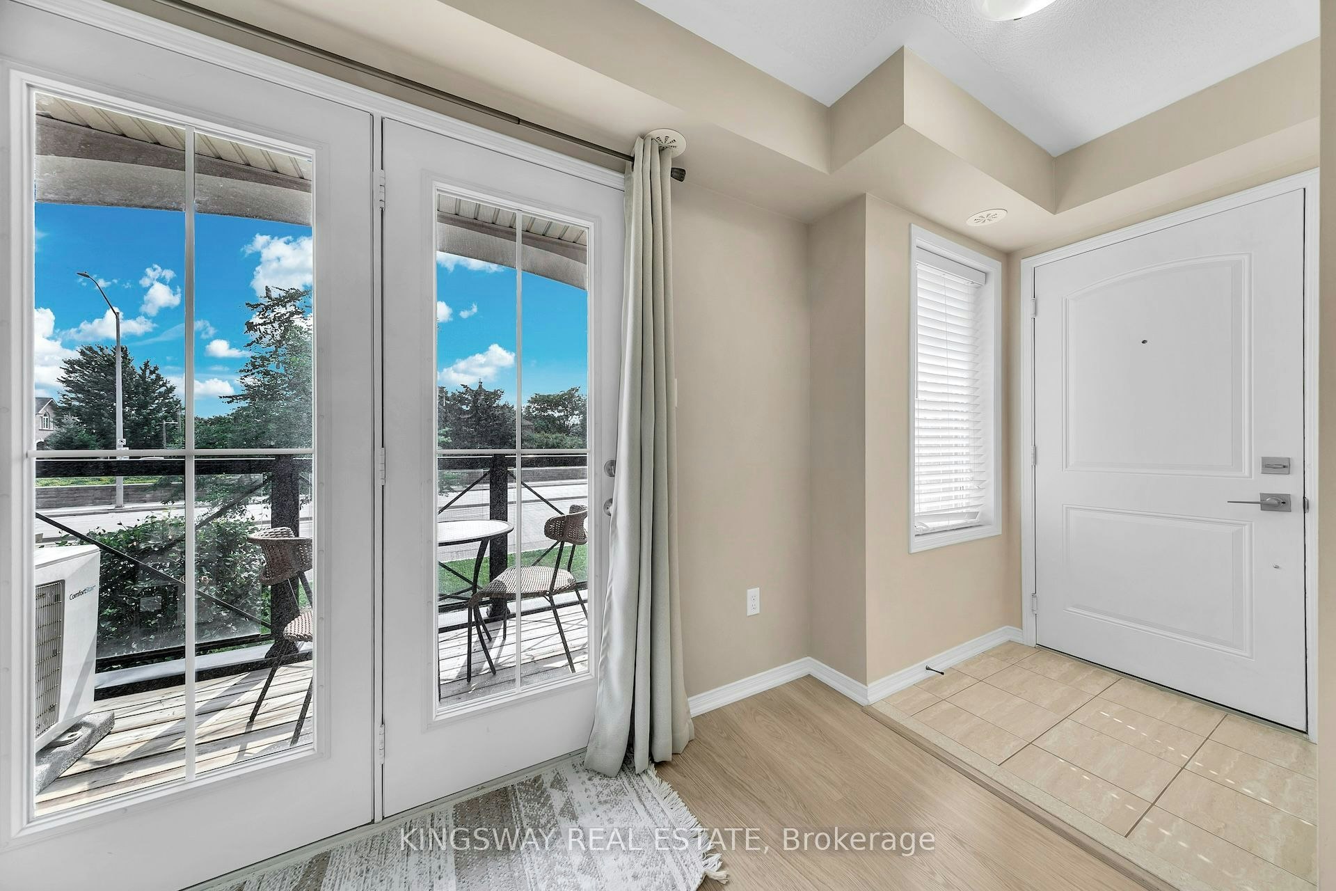 6-2557 Sixth Line, Oakville, ON, L6H 0H7 - 3