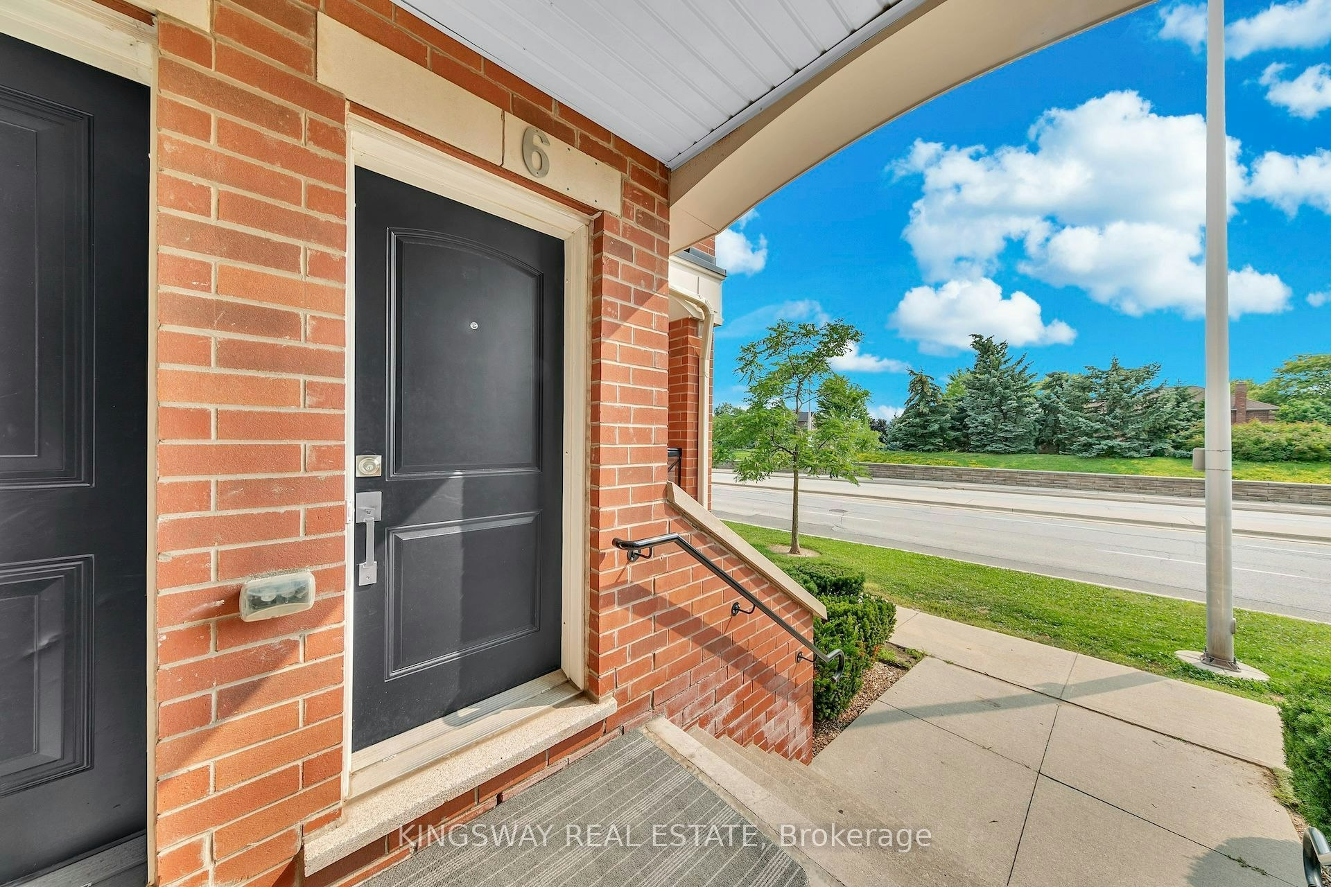 6-2557 Sixth Line, Oakville, ON, L6H 0H7 - 4