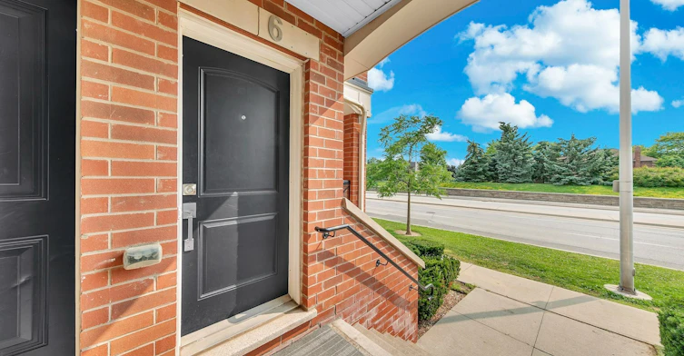 6-2557 Sixth Line, Oakville, ON, L6H 0H7 - 4