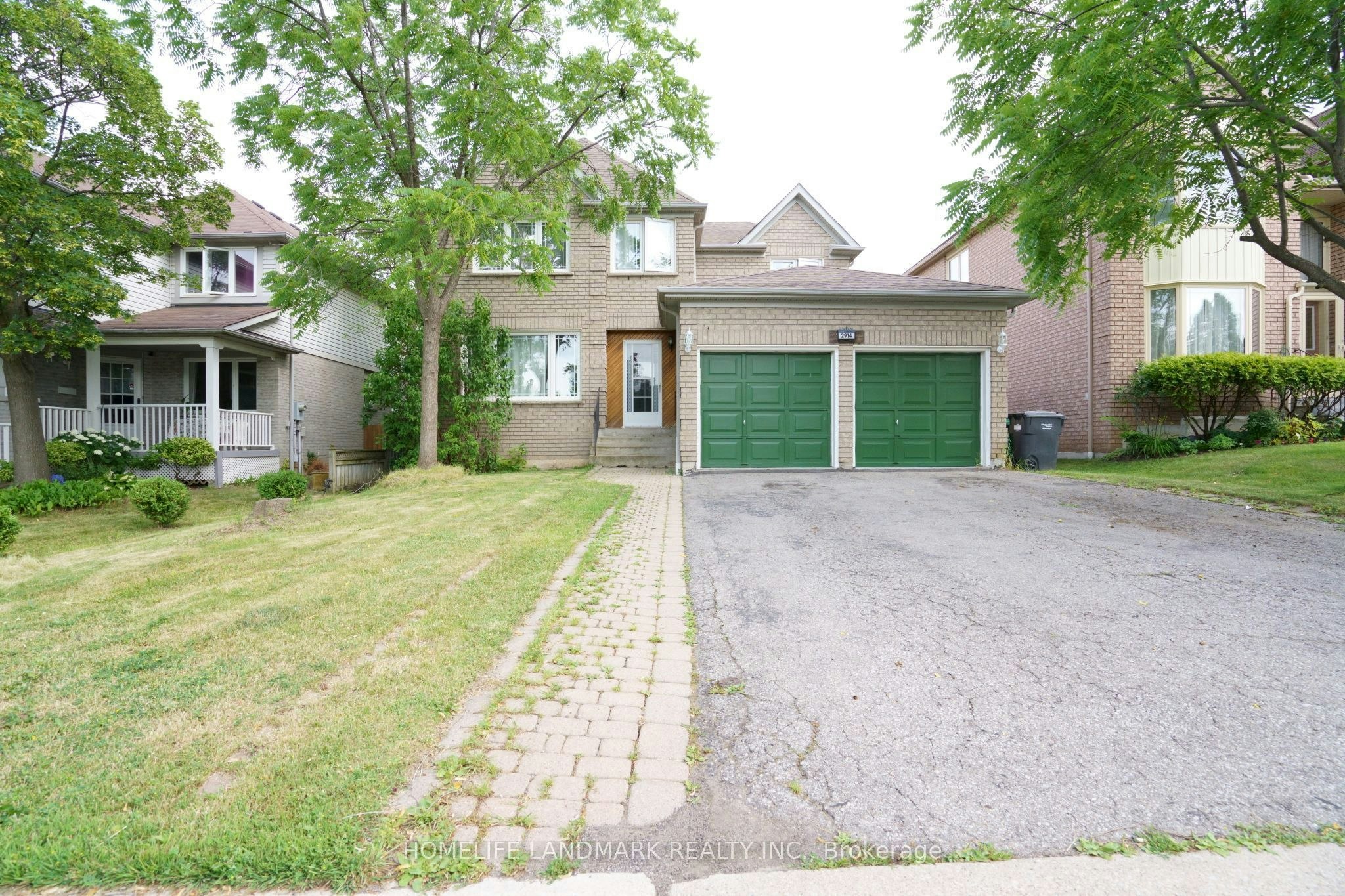 2914 Peacock Drive, Mississauga, ON, L5M 5S2