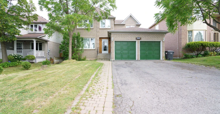 2914 Peacock Drive, Mississauga, ON, L5M 5S2