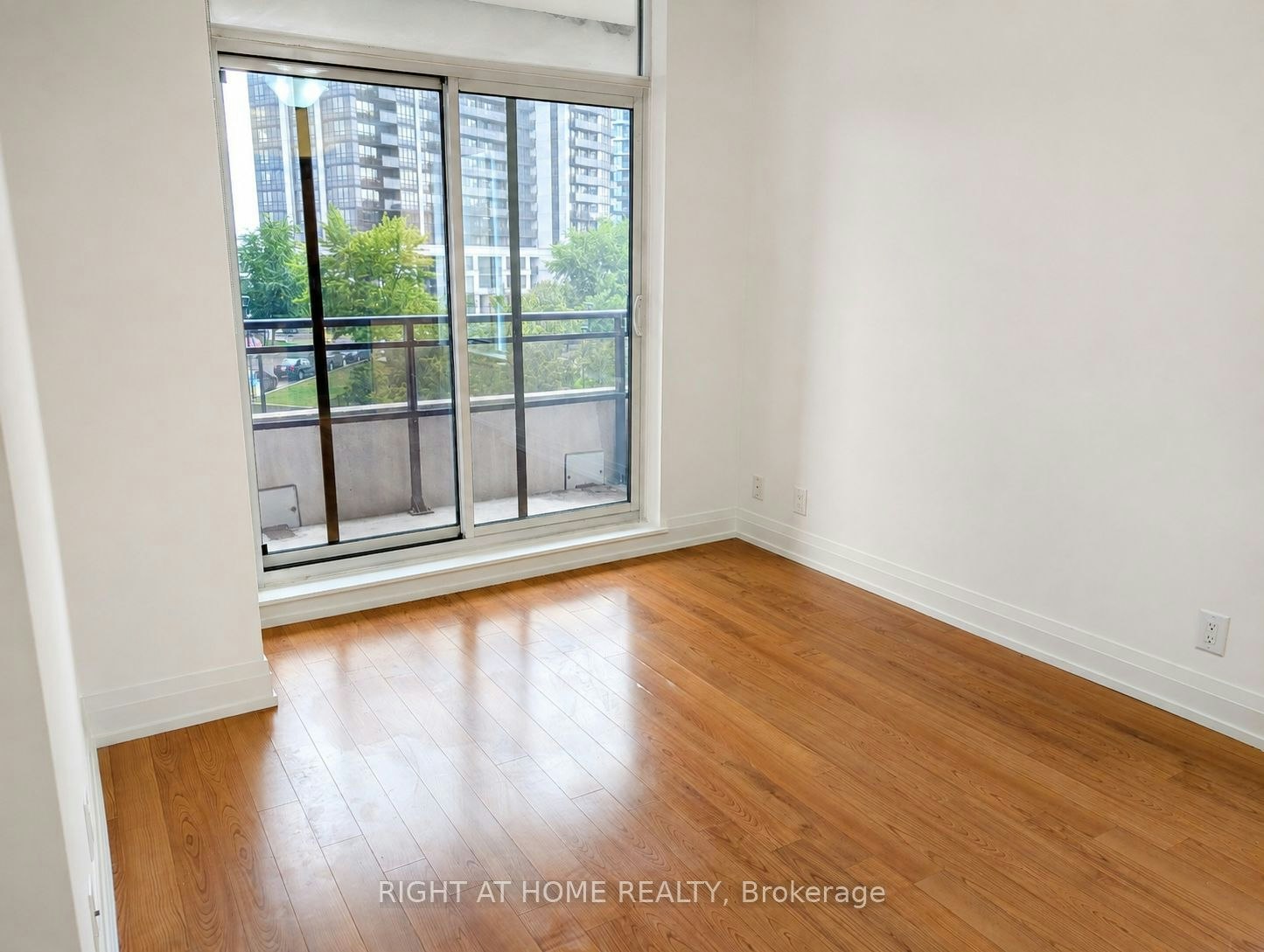 305-1060 Sheppard Avenue W, Toronto, ON, M3J 0G7 - 17