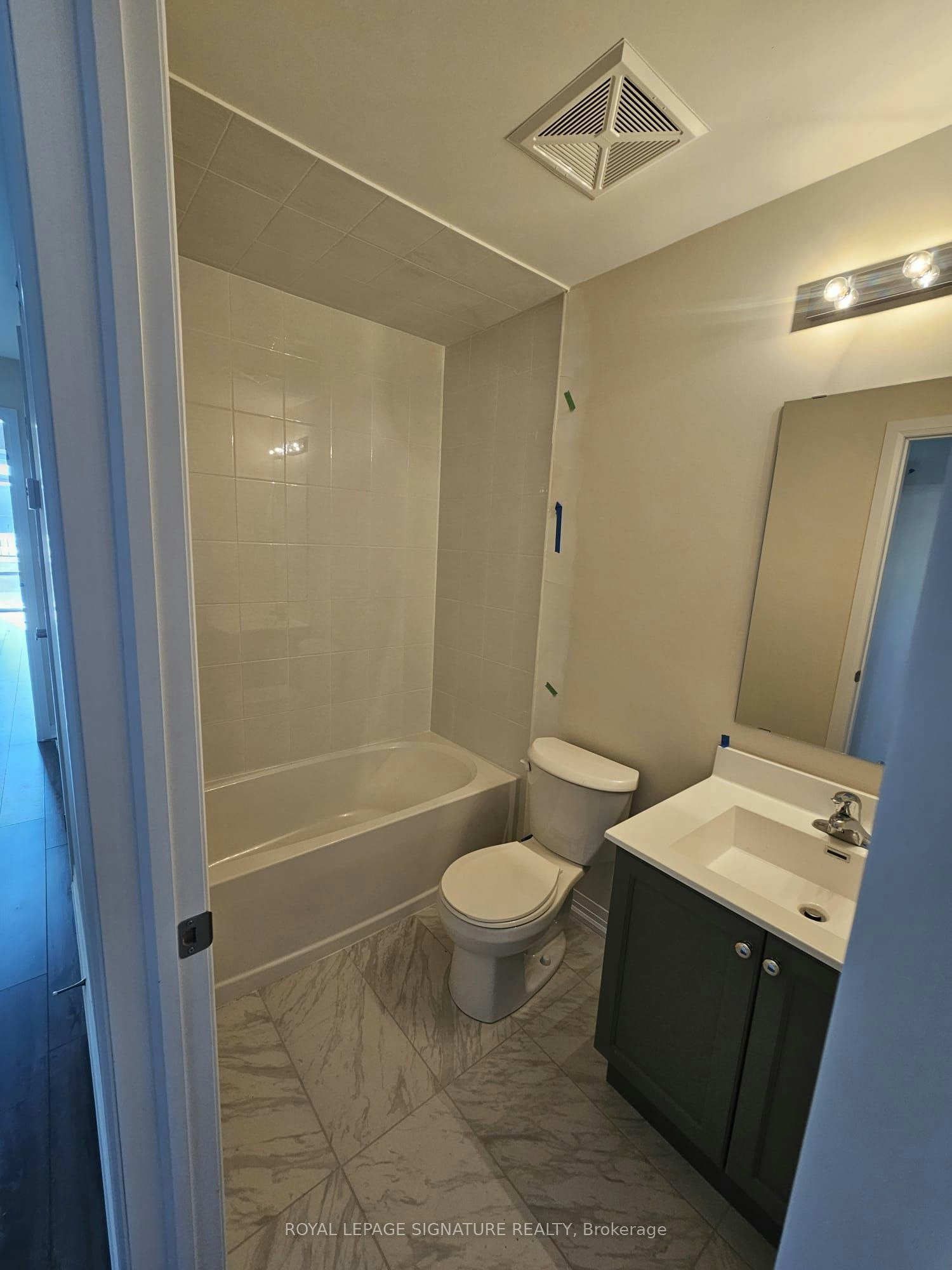 121-1589 Rose Way, Milton, ON, L9E 1N4 - 8