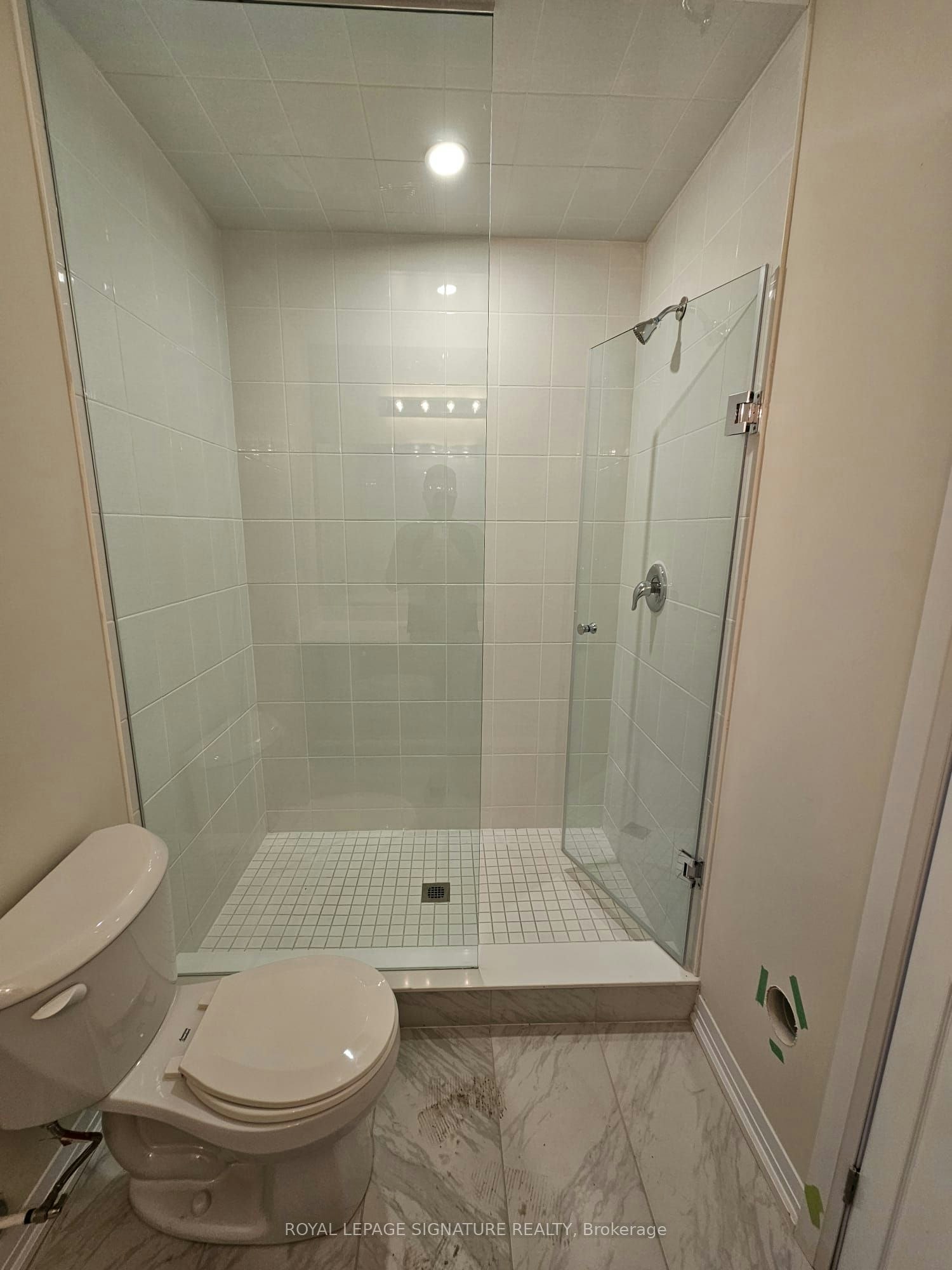 121-1589 Rose Way, Milton, ON, L9E 1N4 - 17