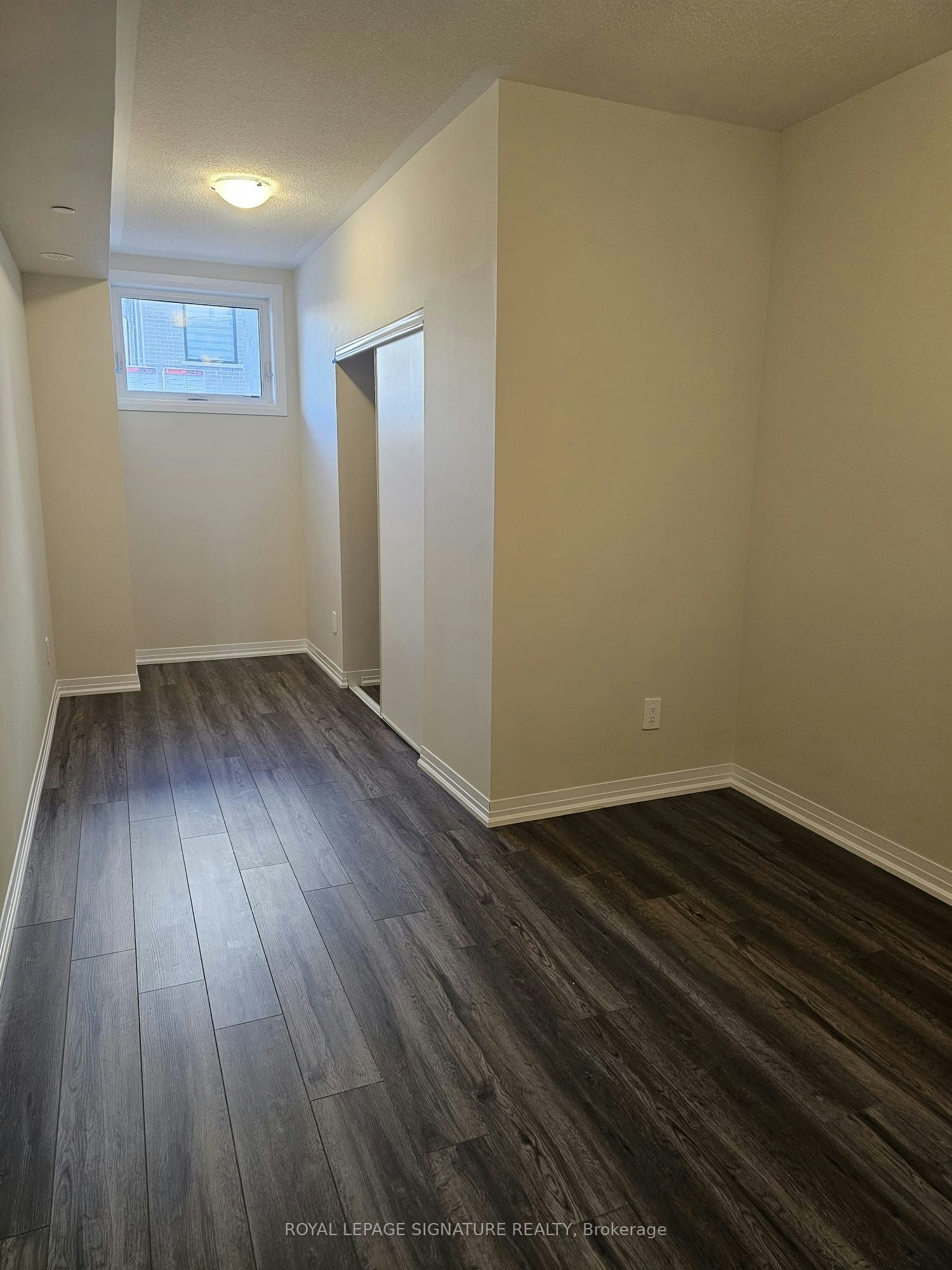 121-1589 Rose Way, Milton, ON, L9E 1N4 - 20