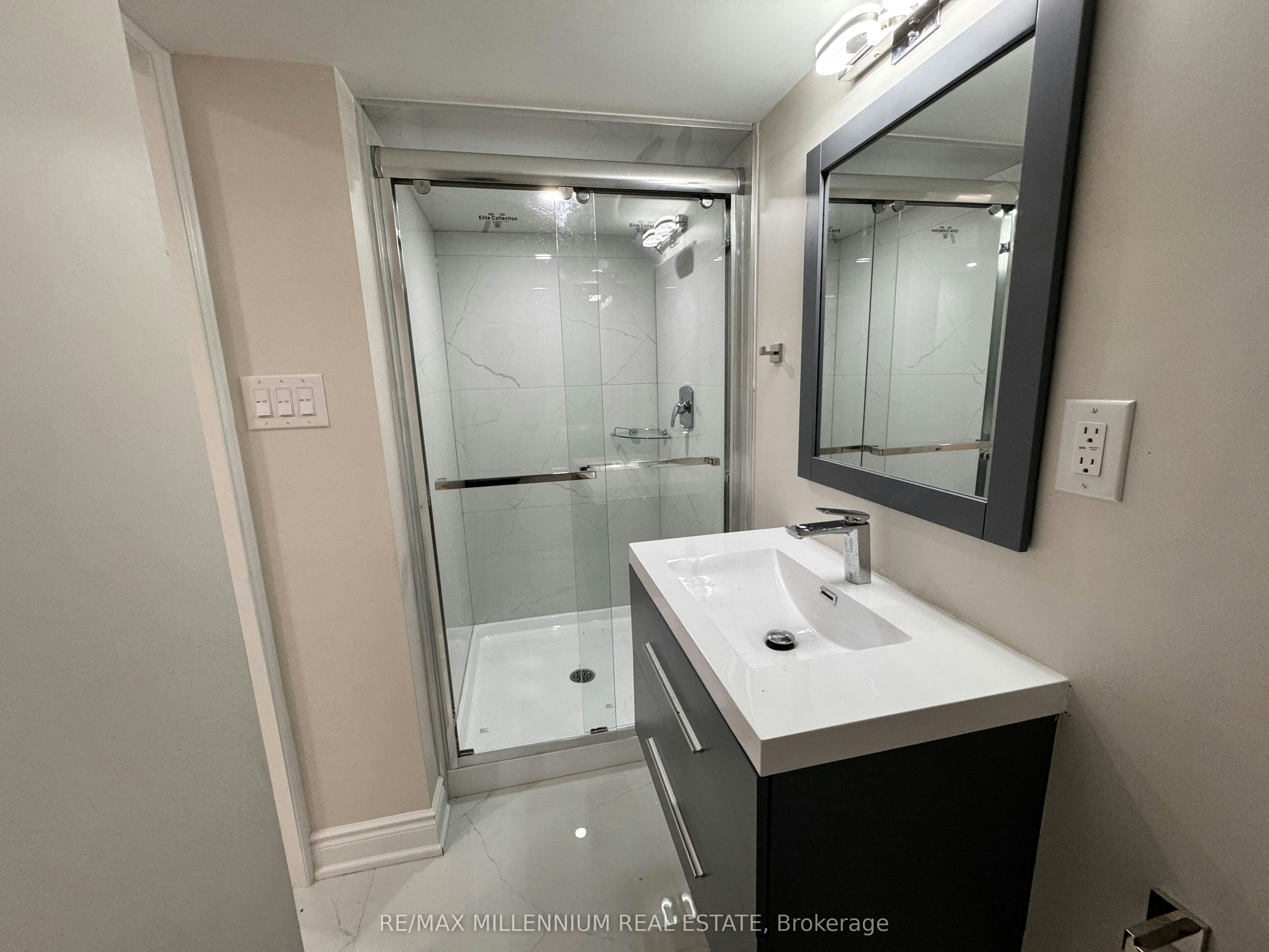 BSMT-30 Boswell Drive, Brampton, ON, L6P 3V1 - 8