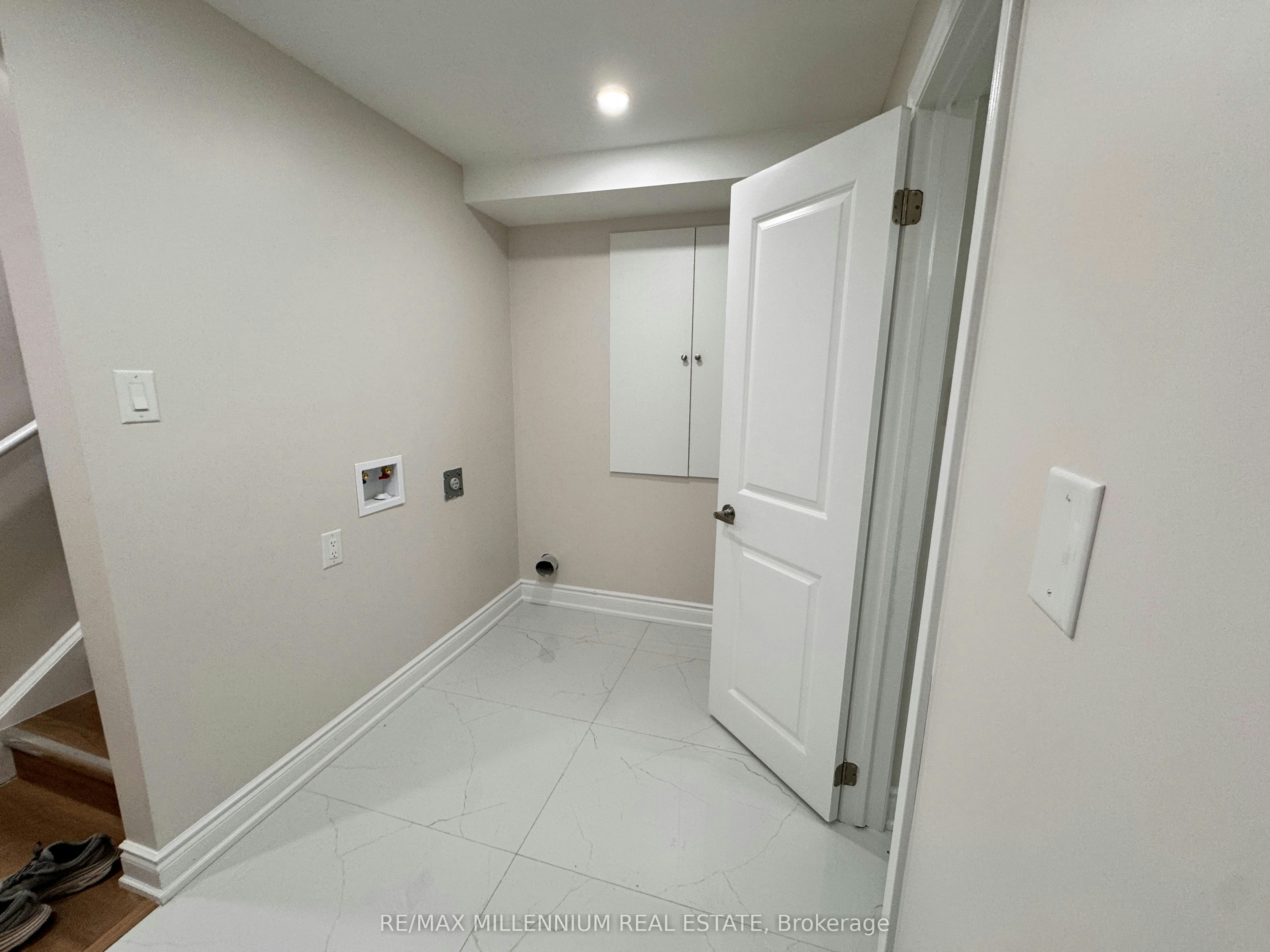 BSMT-30 Boswell Drive, Brampton, ON, L6P 3V1 - 9