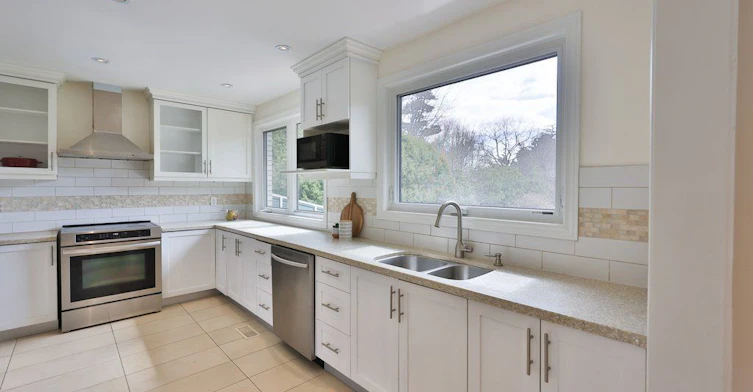 1486 Hixon Road S, Oakville, ON, L6L 1S3 - 8