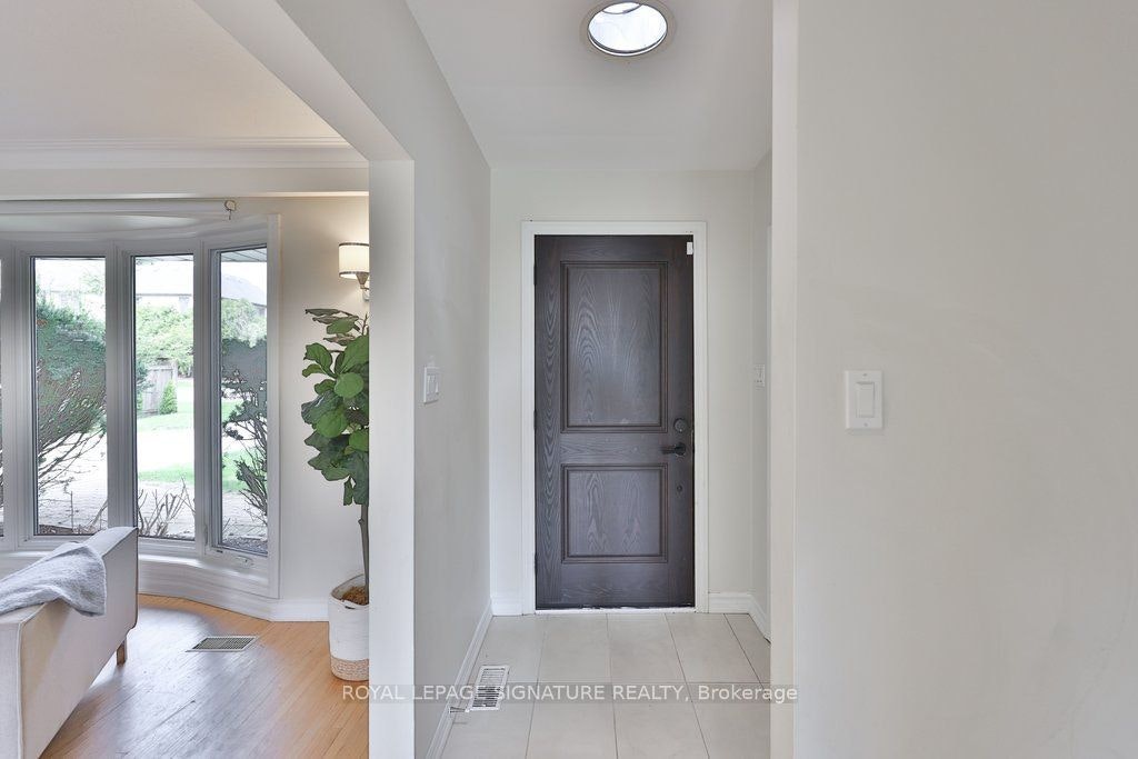 1486 Hixon Road S, Oakville, ON, L6L 1S3 - 4