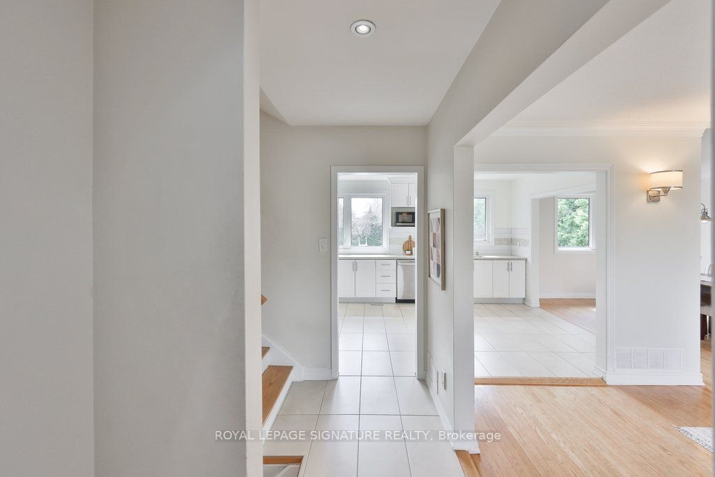 1486 Hixon Road S, Oakville, ON, L6L 1S3 - 5