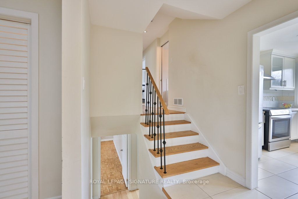 1486 Hixon Road S, Oakville, ON, L6L 1S3 - 16