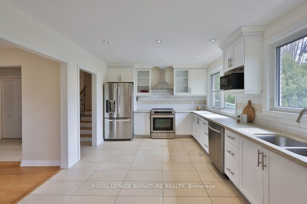 1486 Hixon Road S, Oakville, ON, L6L 1S3 - 7