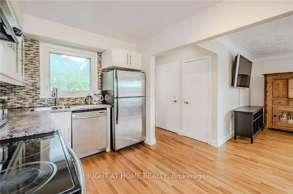 B-1385 Olga Drive, Burlington, ON, L7S 1L1 - 13