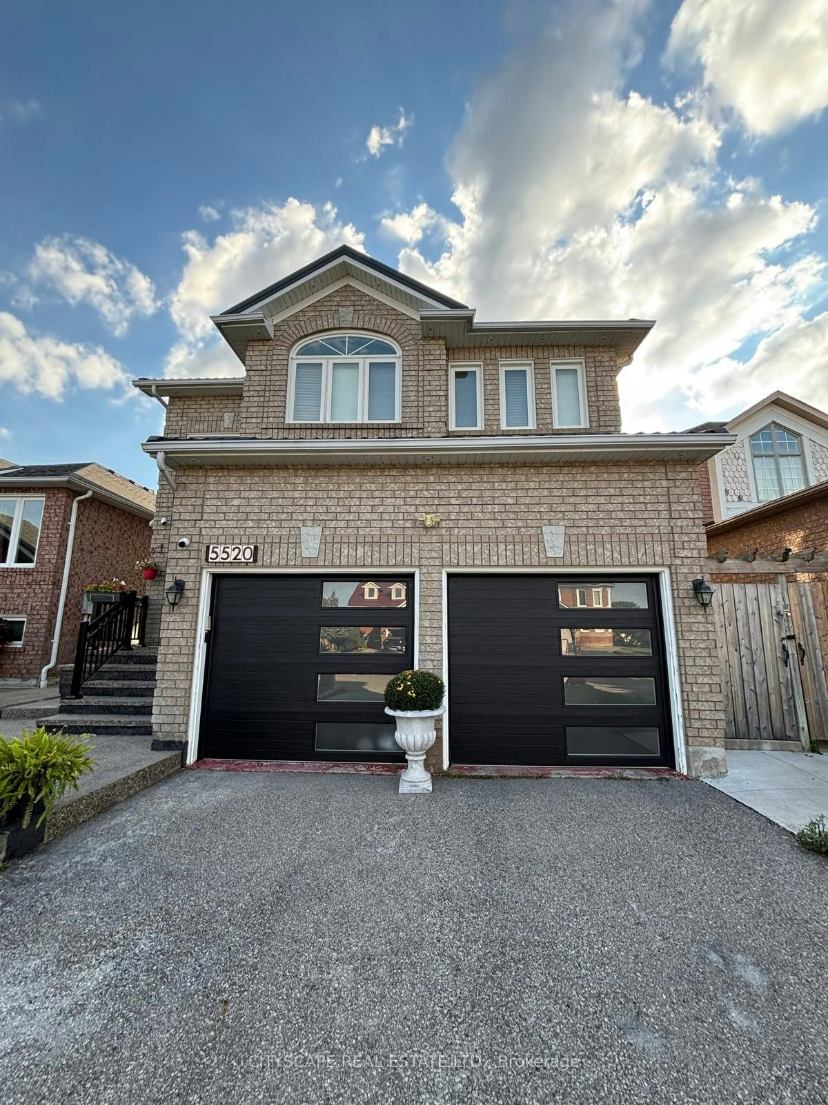 Bsmt-5520 Prosper Circuit, Mississauga, ON, L5V 2E5