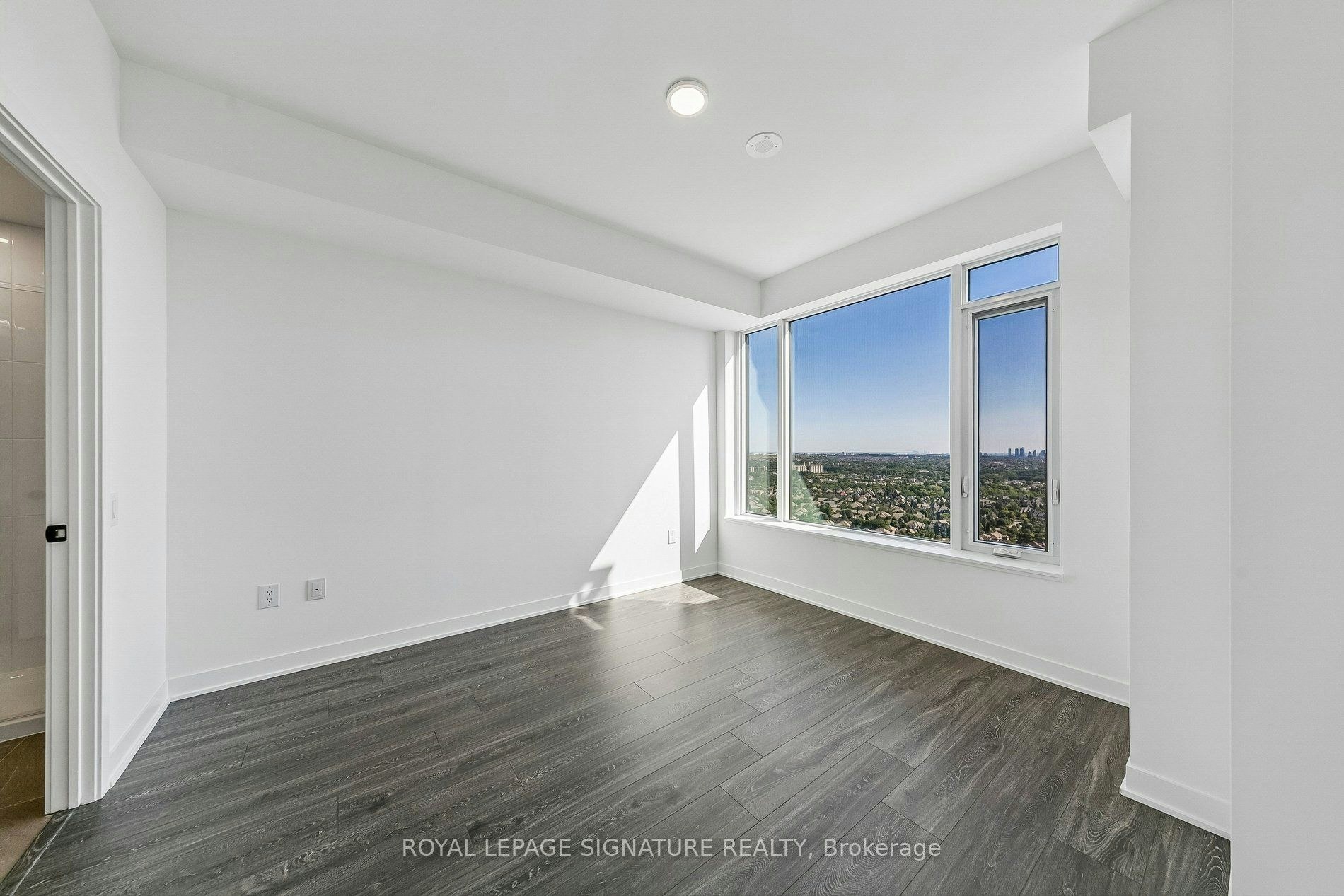 2403-2495 Eglinton Avenue W, Mississauga, ON, L5M 2T2 - 11