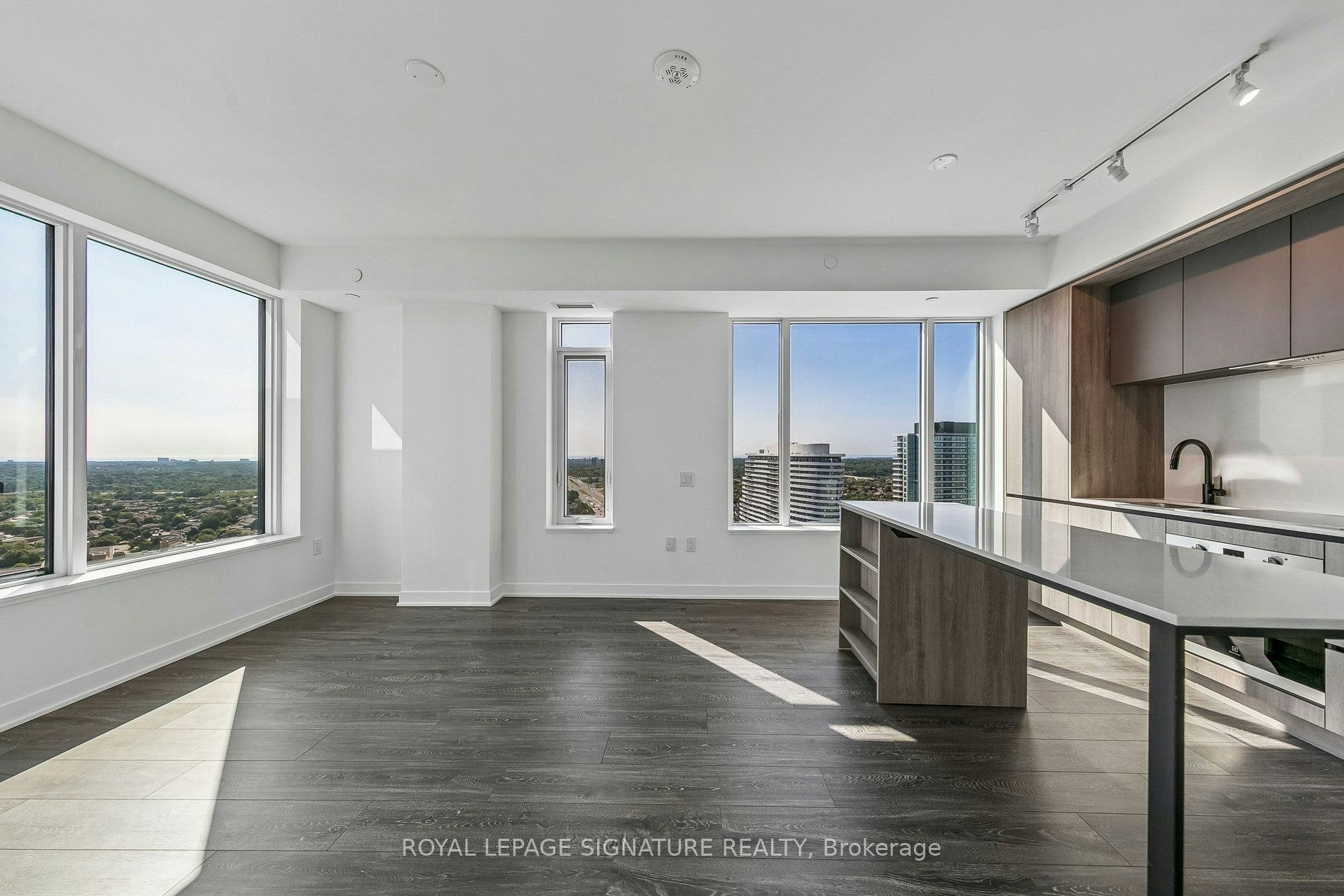 2403-2495 Eglinton Avenue W, Mississauga, ON, L5M 2T2 - 2