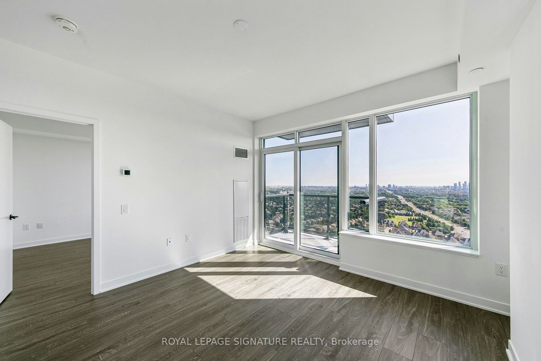 2403-2495 Eglinton Avenue W, Mississauga, ON, L5M 2T2 - 4
