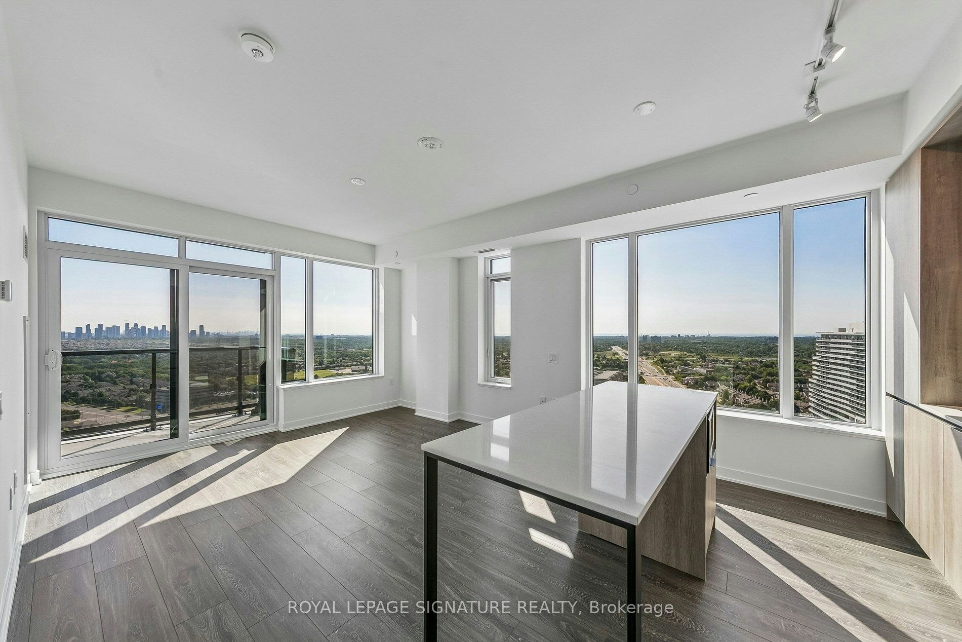 2403-2495 Eglinton Avenue W, Mississauga, ON, L5M 2T2 - 3