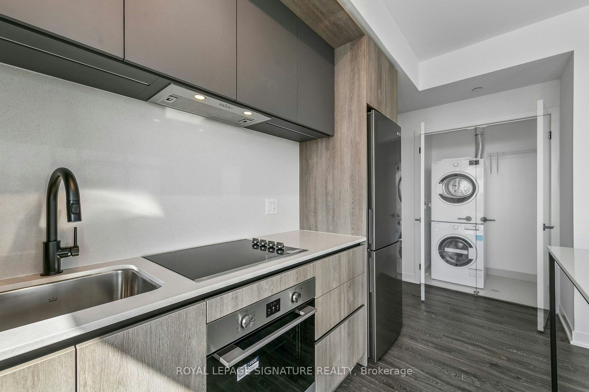 2403-2495 Eglinton Avenue W, Mississauga, ON, L5M 2T2 - 8
