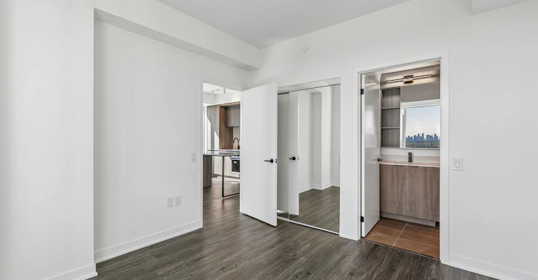 2403-2495 Eglinton Avenue W, Mississauga, ON, L5M 2T2 - 13