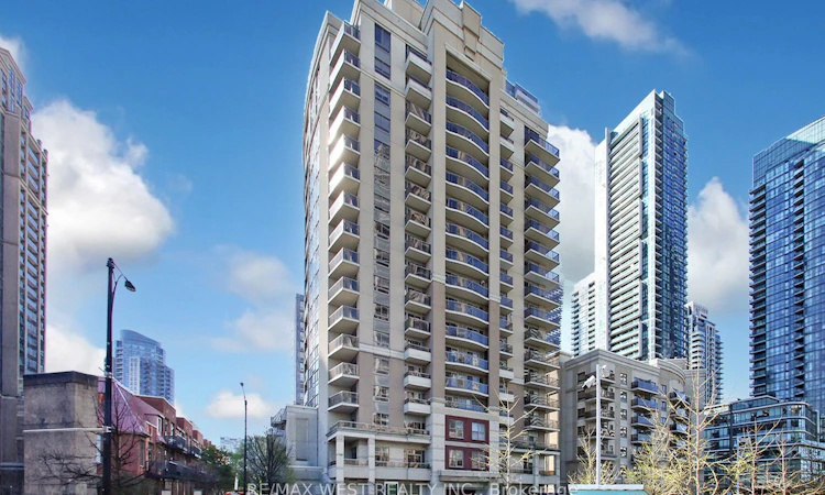 1101-350 Princess Royal Drive