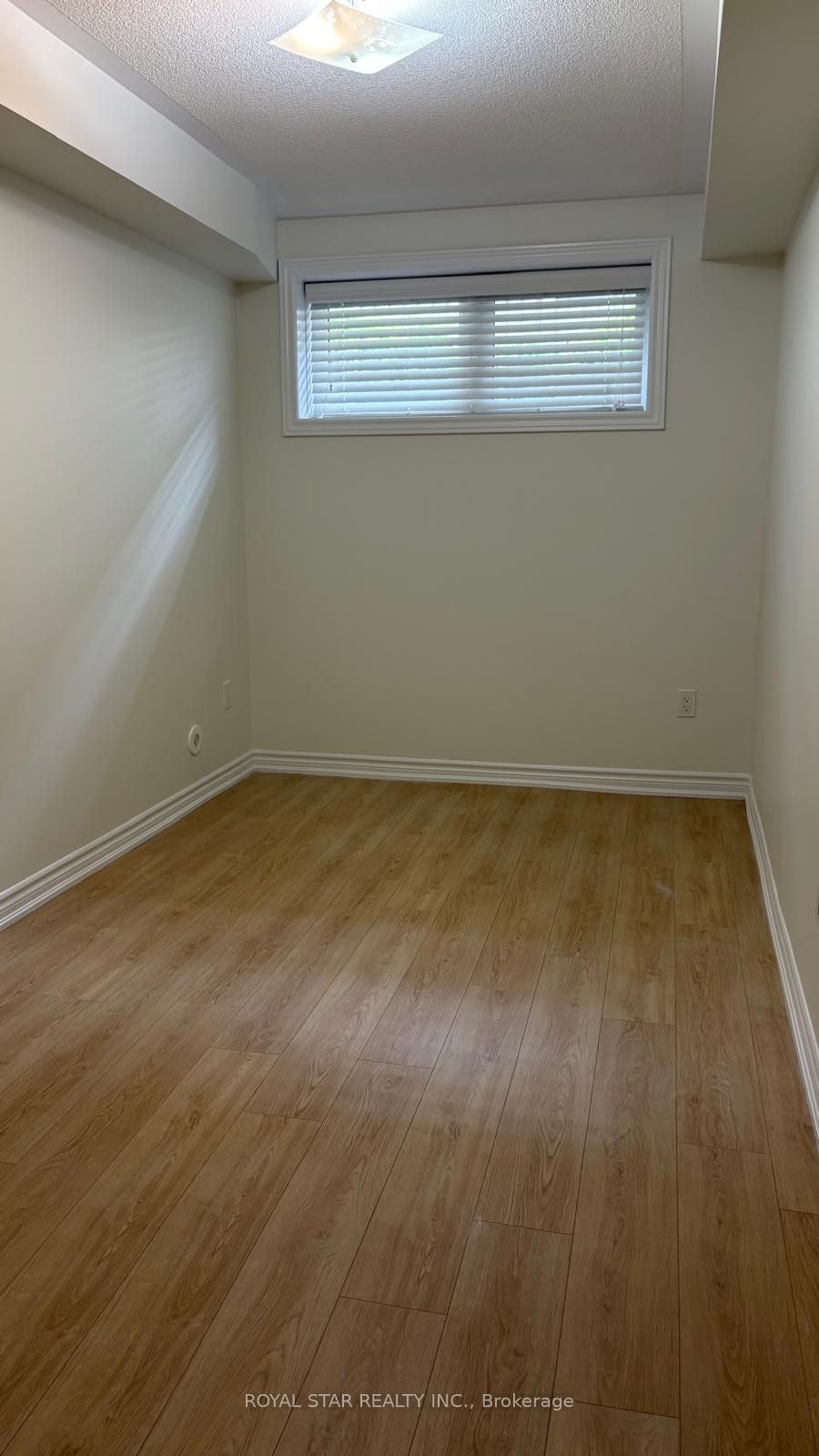 31-200 Veterans Drive S, Brampton, ON, L7A 4S6 - 8