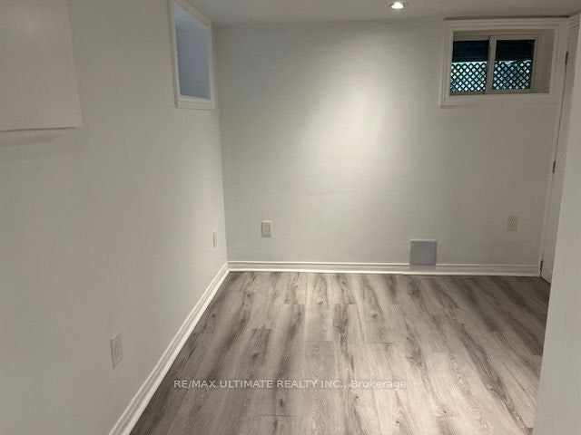 Lower-10 Hibernia Avenue, Toronto, ON, M6N 1E5 - 15