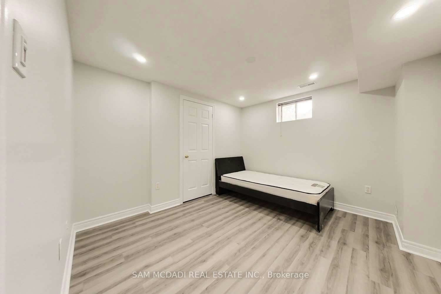 19 Sterritt Drive, Brampton, ON, L6Y 5E4 - 8