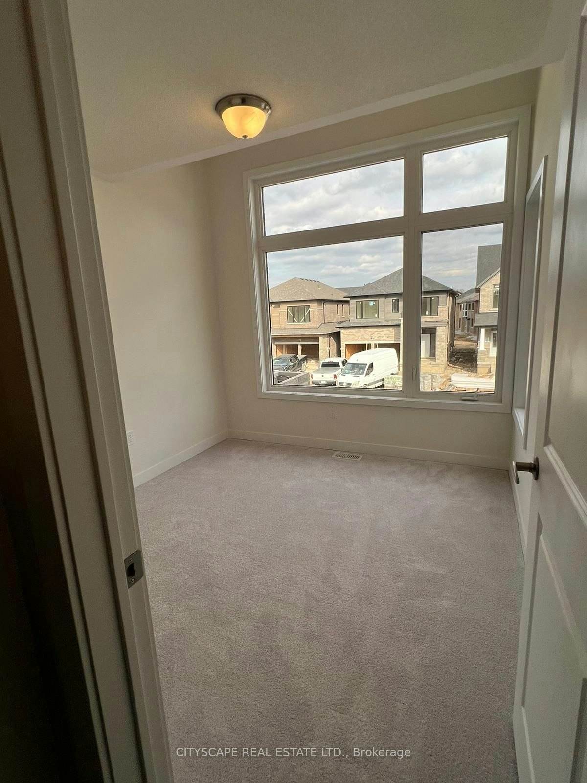 1470 Rose Way, Milton, ON, L9E 1V7 - 15