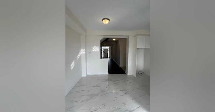 1470 Rose Way, Milton, ON, L9E 1V7 - 7