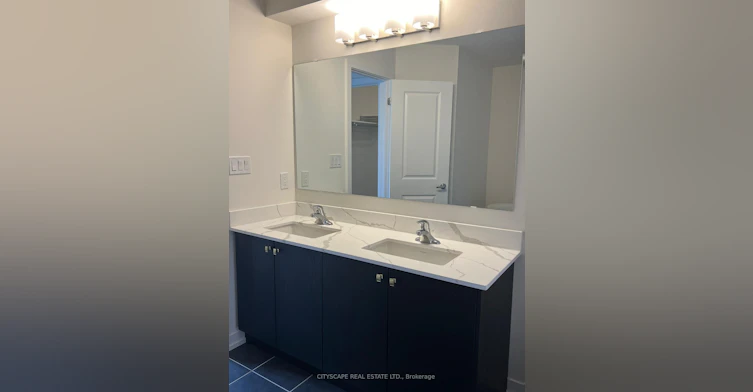 1470 Rose Way, Milton, ON, L9E 1V7 - 25