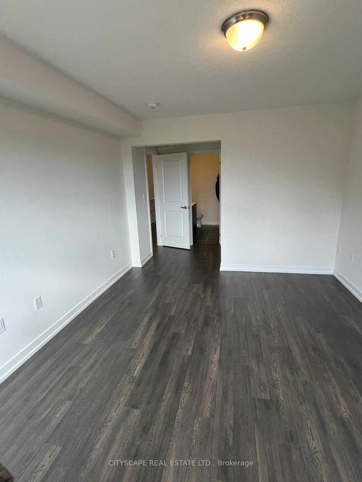 1470 Rose Way, Milton, ON, L9E 1V7 - 21