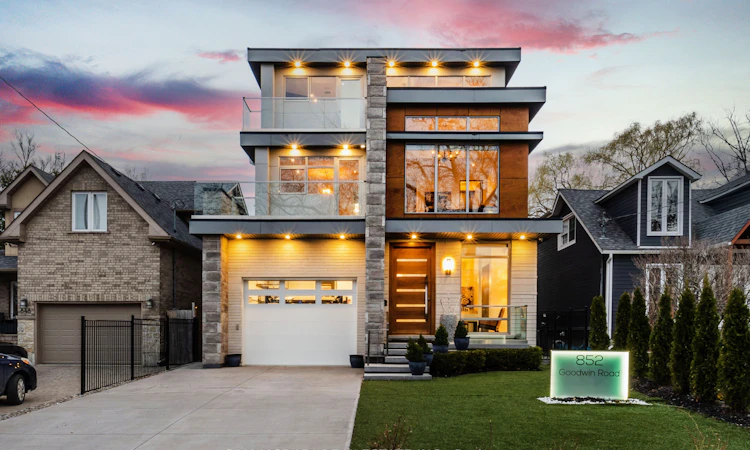 852 Goodwin Road